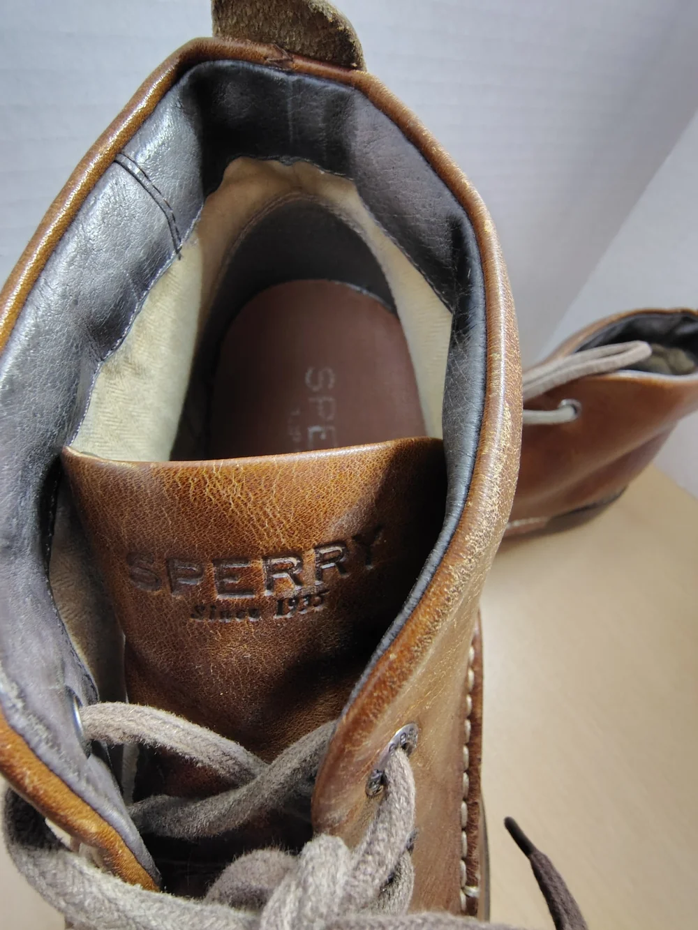 Sperry Tan Leather Chukka Boots